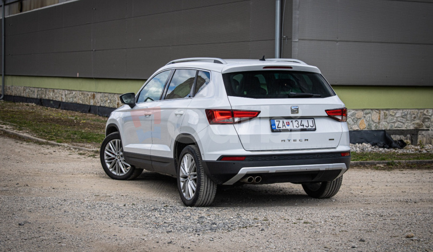 Seat Ateca 2.0 TDI 4drive DSG Xcellence, Webasto, 360°kamera, kessy, tažné, FULL LED