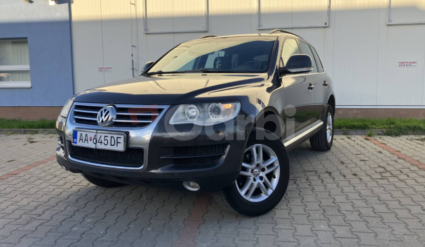 Volkswagen Touareg 2.5TDI 128KW 6st AT 4x4 kúpené SR 2009 ťažné do 3,5t pružinový podvozok