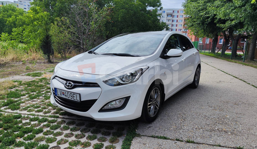 Hyundai i30 1.6i MPI DOHC CVVT Comfort