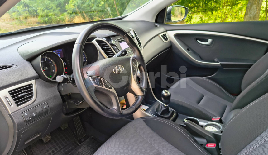 Hyundai i30 1.6i MPI DOHC CVVT Comfort
