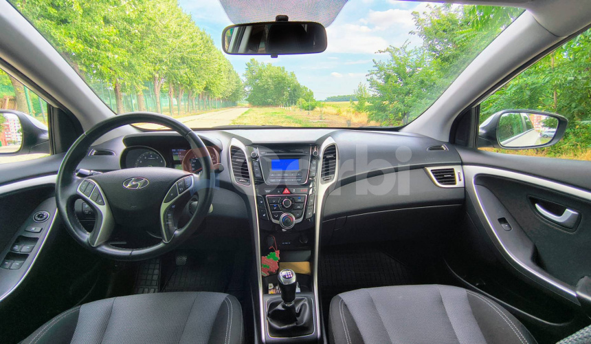 Hyundai i30 1.6i MPI DOHC CVVT Comfort