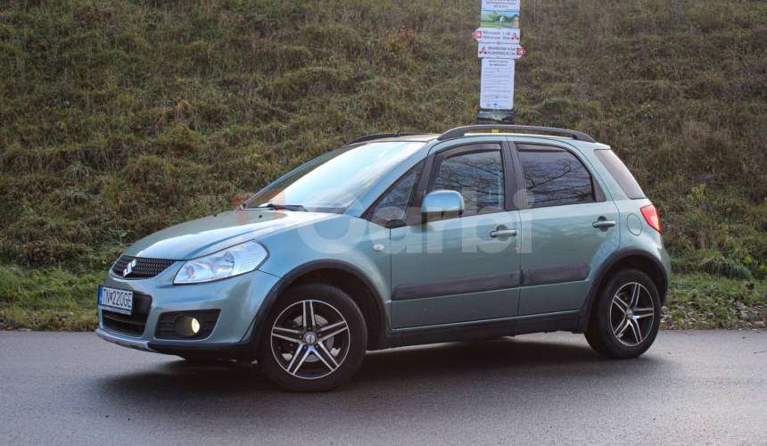 Suzuki SX4 1.5 GLX Urban Line