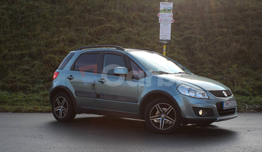 Suzuki SX4 1.5 GLX Urban Line