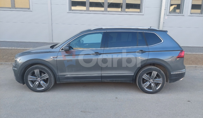 Volkswagen Tiguan Allspace 2.0TDI 4 motion 7miestne