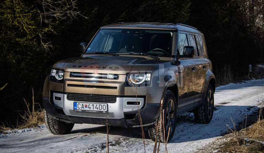 Land Rover Defender 110 P400, nelakované, el. ťažné, nejazdené v teréne, DPH