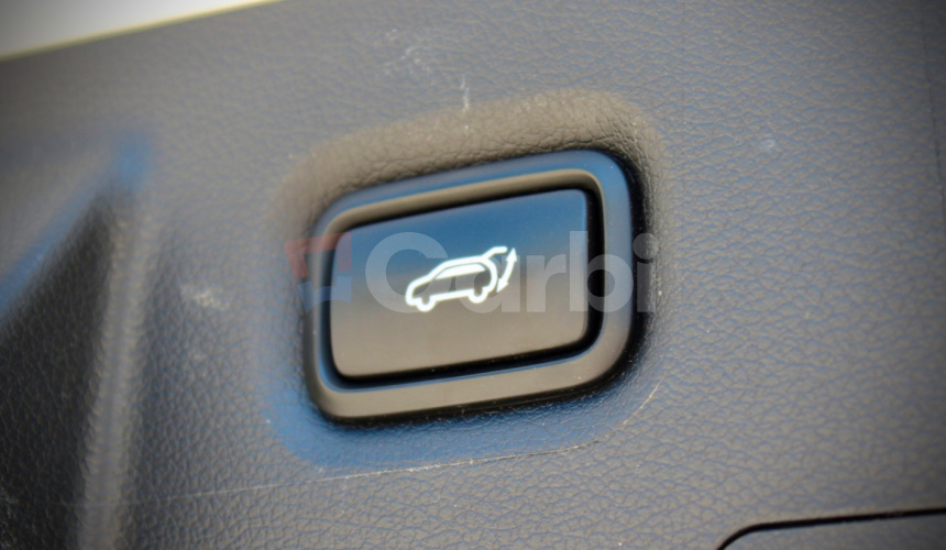 Hyundai Santa Fe Premium 2.2 CRDi 142 kW 4x4