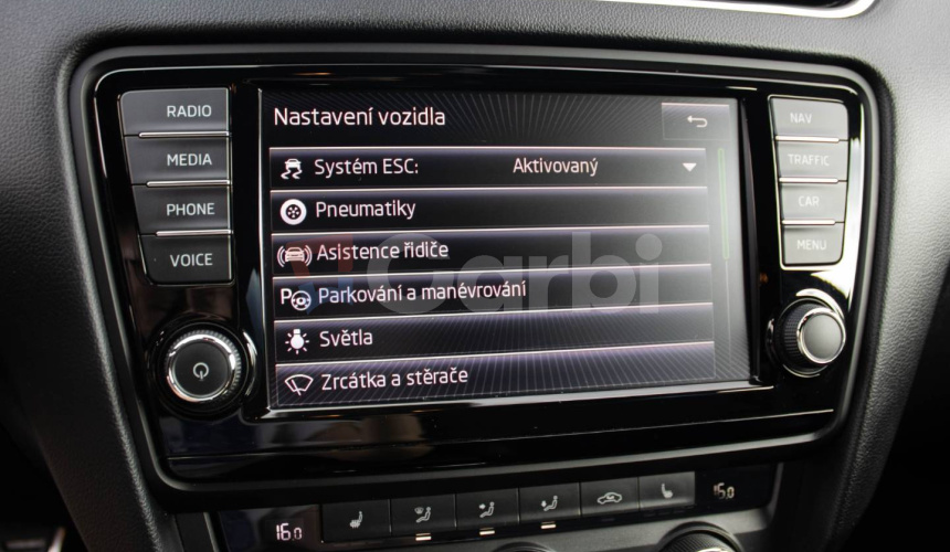 Škoda Octavia Combi 2.0 TDI DPF RS DSG