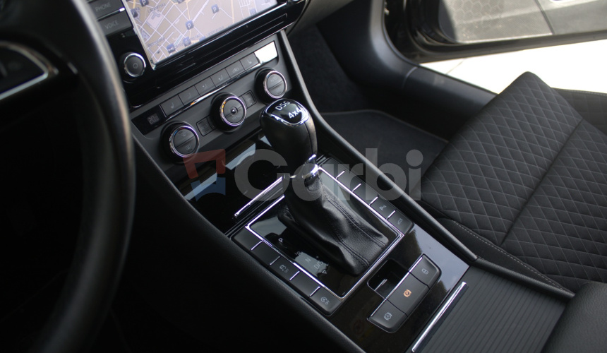 Škoda Superb 2.0 TSI 206kw, 4x4, DSG, Style