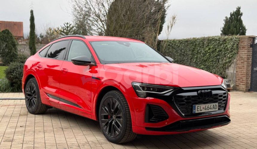 Audi Q8 e-tron Sportback 50 S line quattro