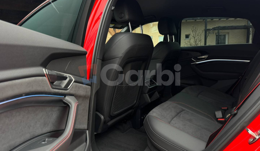 Audi Q8 e-tron Sportback 50 S line quattro