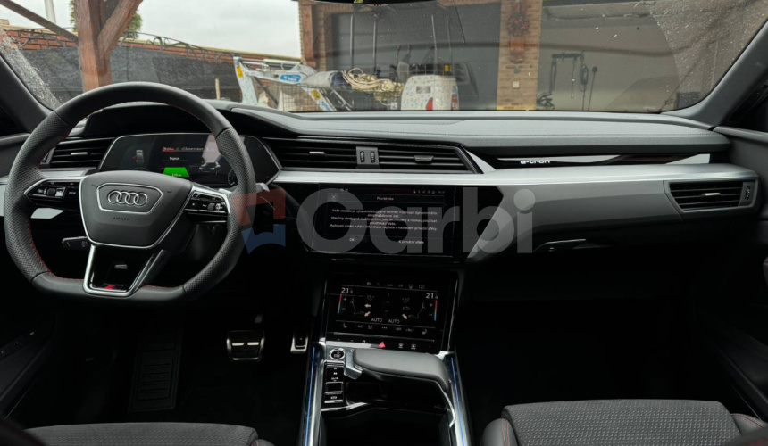 Audi Q8 e-tron Sportback 50 S line quattro