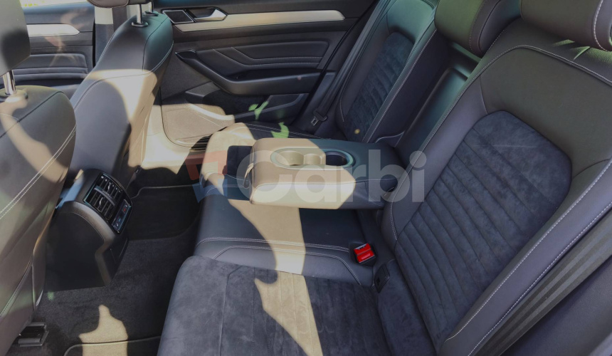 Volkswagen Passat Variant 2.0 TSI Elegance DSG