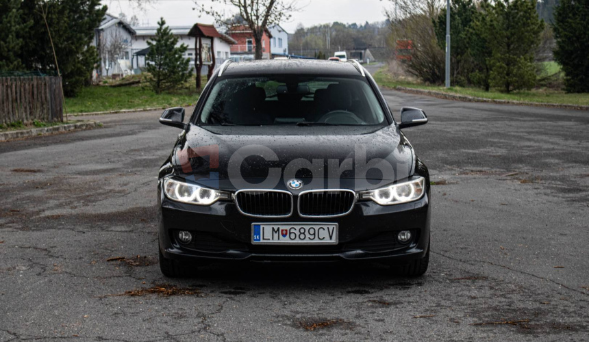 BMW Rad 3 Touring 320d A/T