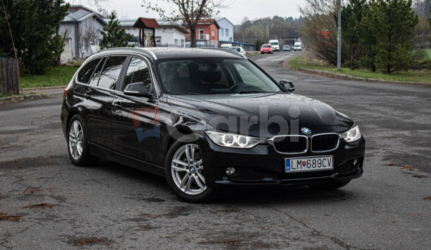 BMW Rad 3 Touring 320d A/T