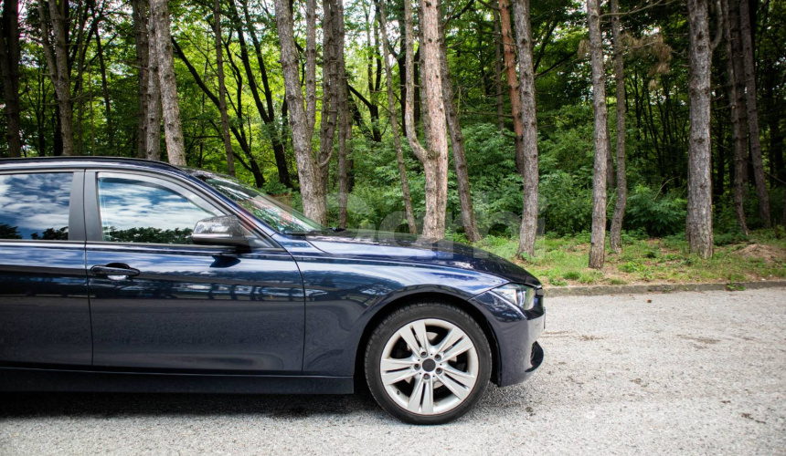 BMW Rad 3 Touring 320d EfficientDynamics Edition