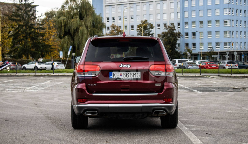 Jeep Grand Cherokee 3.0L V6 CRD Summit A/T