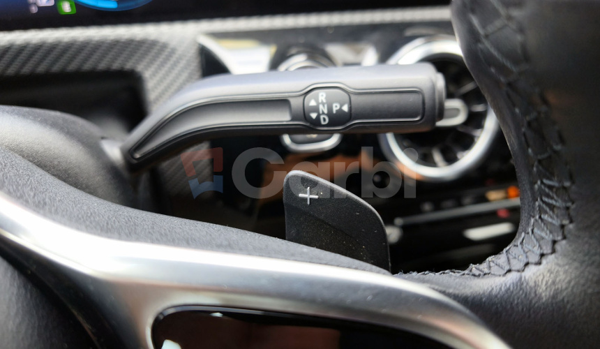 Mercedes-Benz CLA Shooting Break 180d