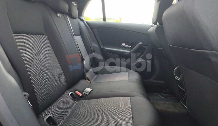 Mercedes-Benz CLA Shooting Break 180d