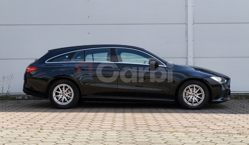 Mercedes-Benz CLA Shooting Break 180d