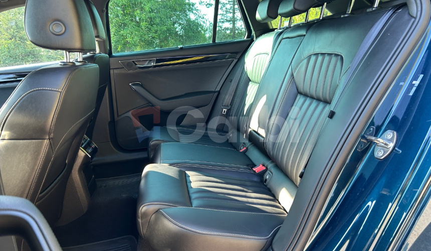 Škoda Superb Combi Laurin & Klement 1.4 TSI iV