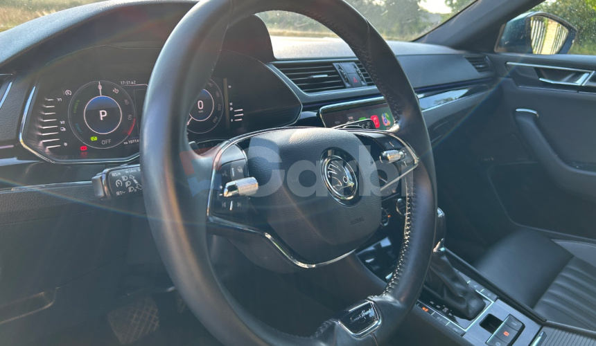 Škoda Superb Combi Laurin & Klement 1.4 TSI iV