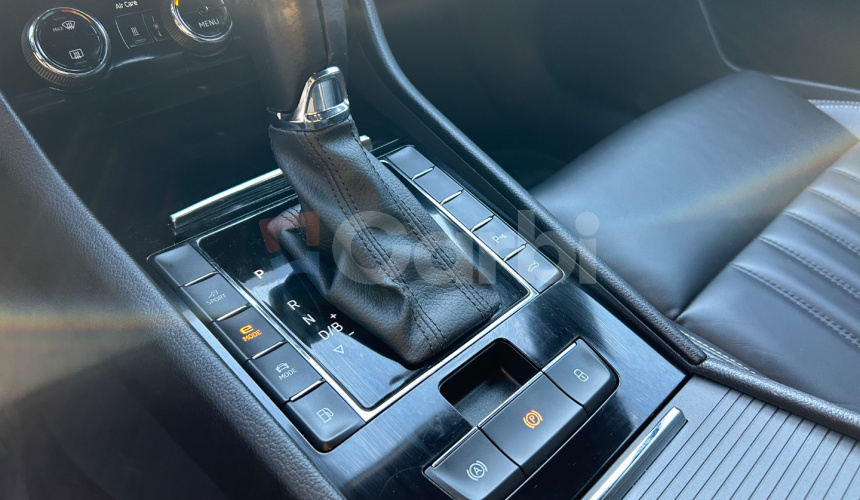 Škoda Superb Combi Laurin & Klement 1.4 TSI iV