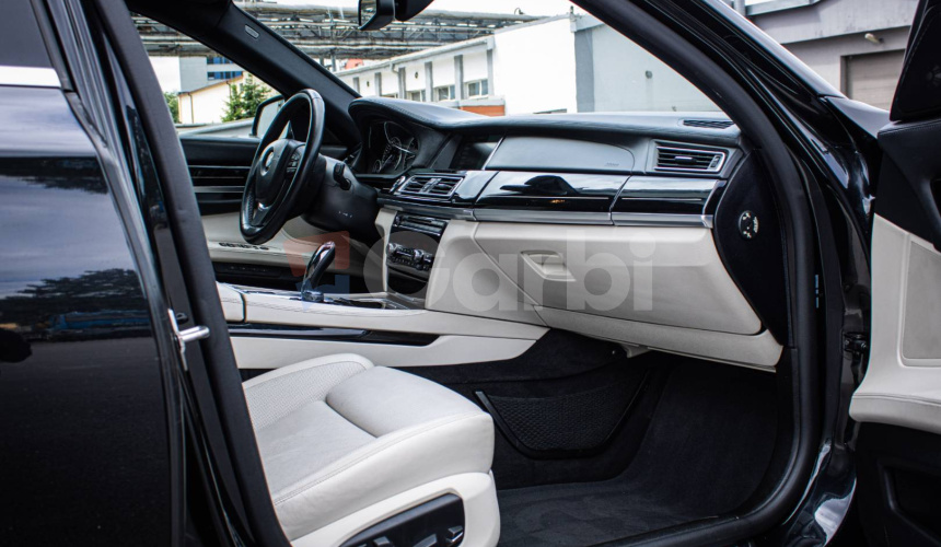 BMW Rad 7 730d LCI xDrive Adaptive LED, Soft-close, Webasto, Nappa, Nové rozvody, ložiská