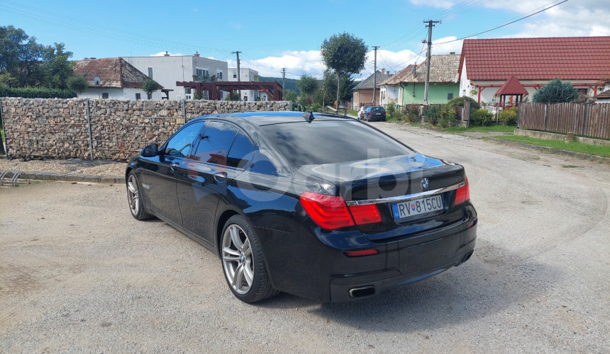 BMW 740d M Packet