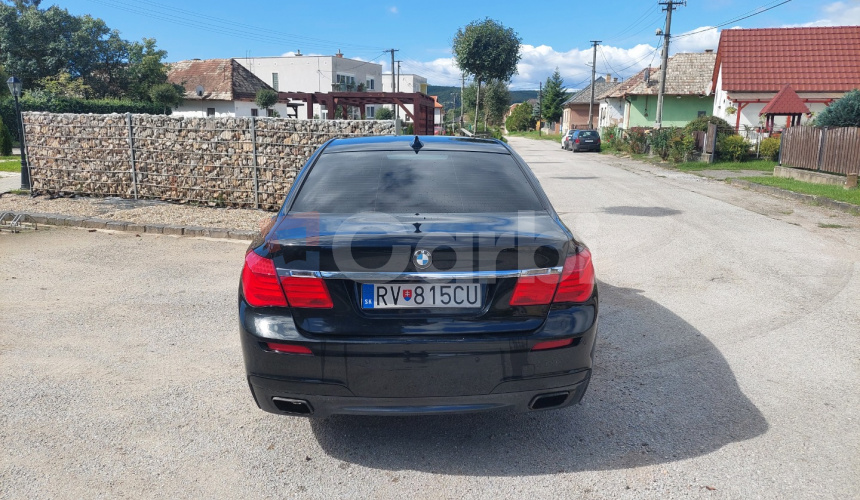 BMW 740d M Packet