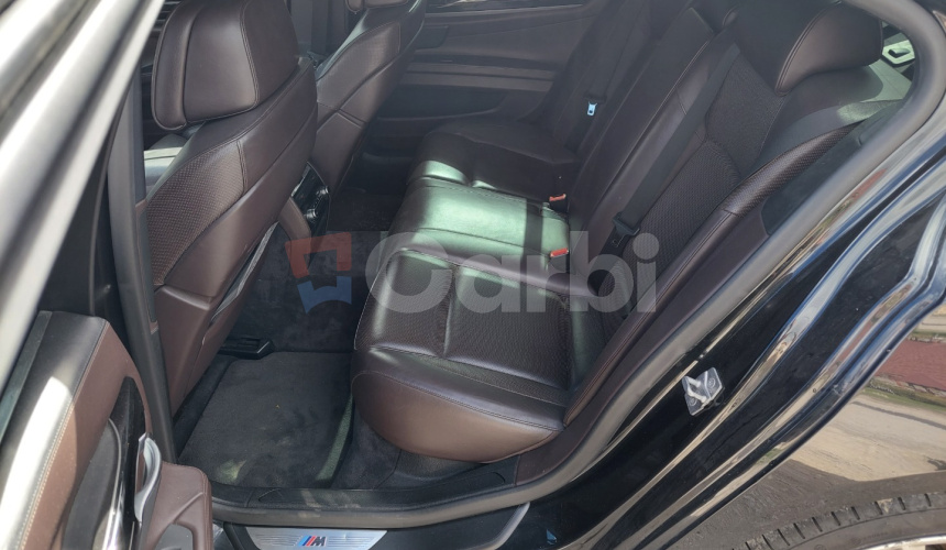 BMW 740d M Packet