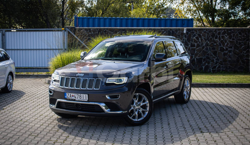 Jeep Grand Cherokee 3.0 CRD V6 Summit, Slovenské, ťažné, zadné LCD, DPH