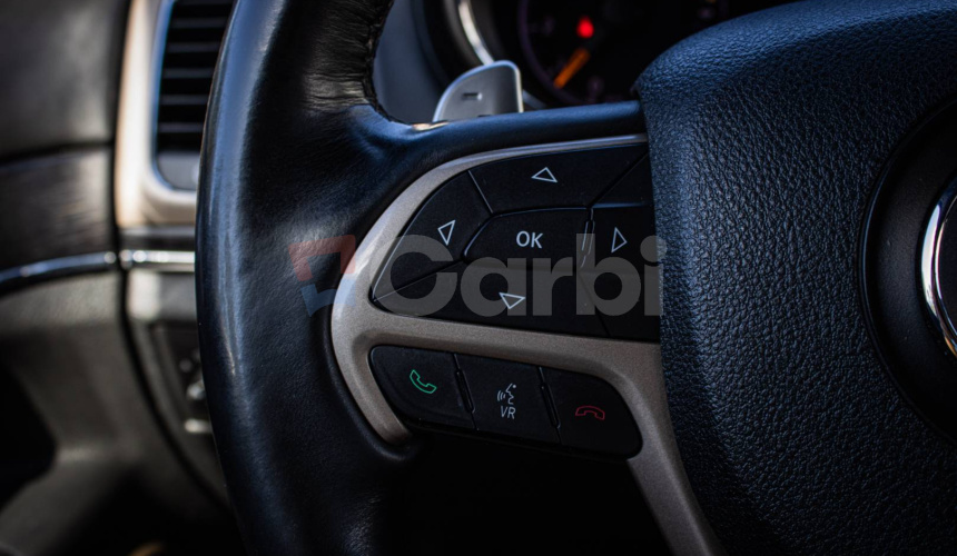 Jeep Grand Cherokee 3.0 CRD V6 Summit, Slovenské, ťažné, zadné LCD, DPH