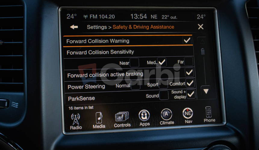 Jeep Grand Cherokee 3.0 CRD V6 Summit, Slovenské, ťažné, zadné LCD, DPH