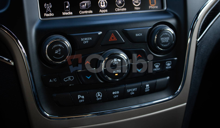 Jeep Grand Cherokee 3.0 CRD V6 Summit, Slovenské, ťažné, zadné LCD, DPH