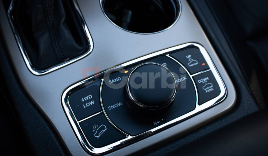 Jeep Grand Cherokee 3.0 CRD V6 Summit, Slovenské, ťažné, zadné LCD, DPH
