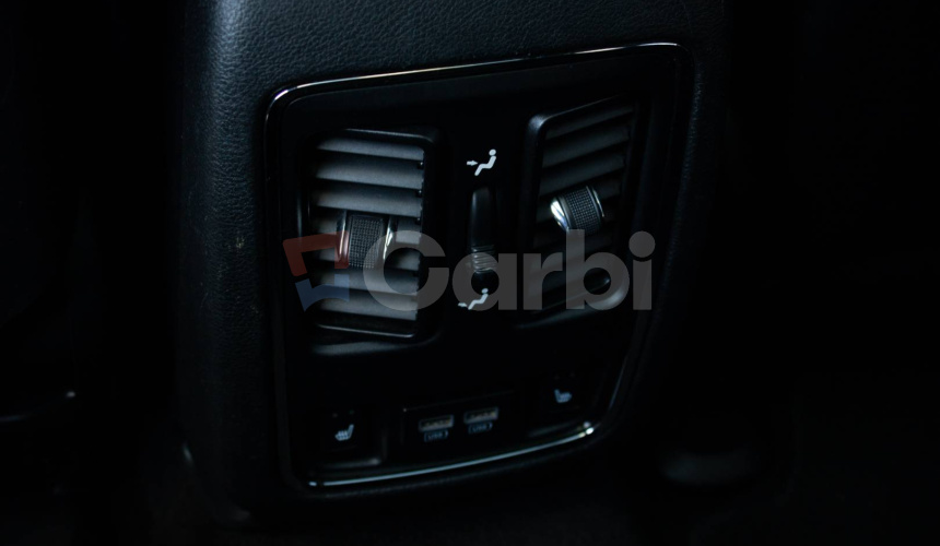 Jeep Grand Cherokee 3.0 CRD V6 Summit, Slovenské, ťažné, zadné LCD, DPH