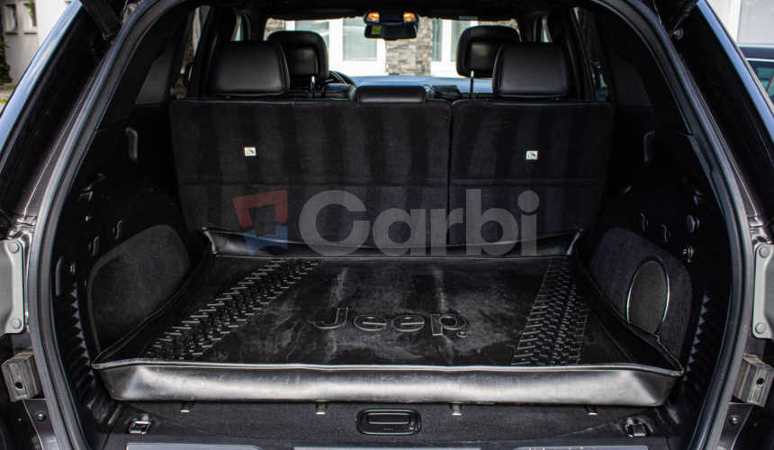 Jeep Grand Cherokee 3.0 CRD V6 Summit, Slovenské, ťažné, zadné LCD, DPH