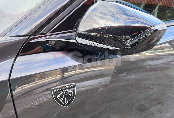 Peugeot 408 GT