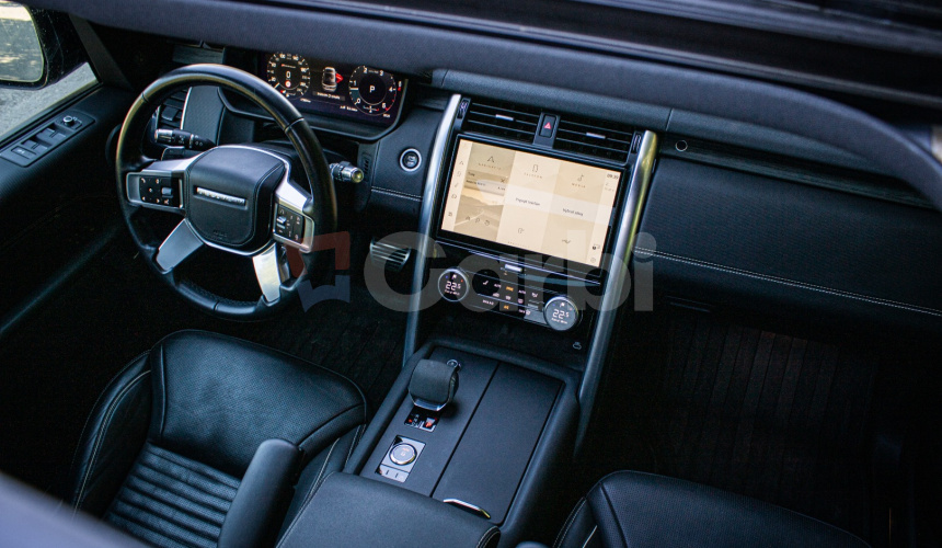 Land Rover Discovery 300 I6 D300 R-Dynamic HSE, 7 miestne, pano, webasto, plná výbava, ŤZ, DPH