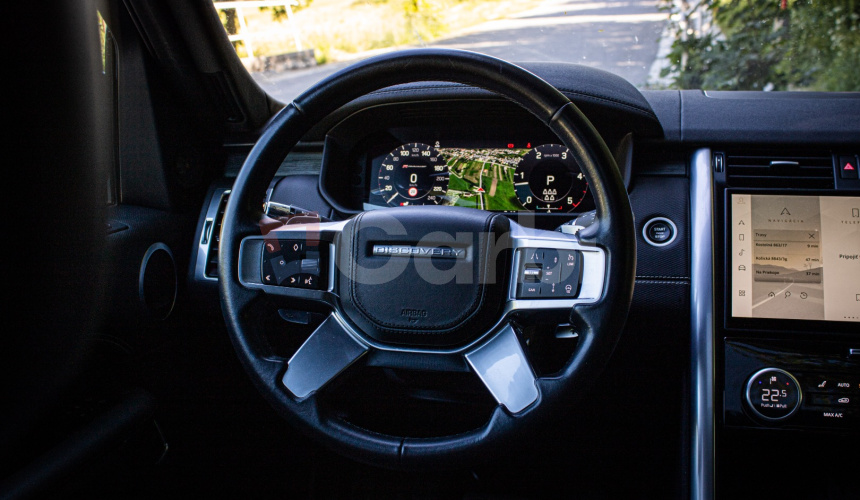 Land Rover Discovery 300 I6 D300 R-Dynamic HSE, 7 miestne, pano, webasto, plná výbava, ŤZ, DPH