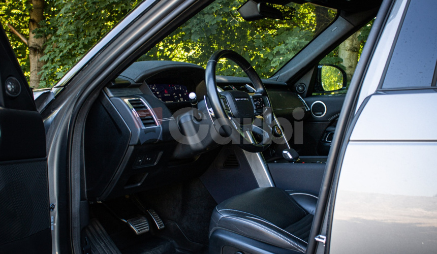Land Rover Discovery 300 I6 D300 R-Dynamic HSE, 7 miestne, pano, webasto, plná výbava, ŤZ, DPH
