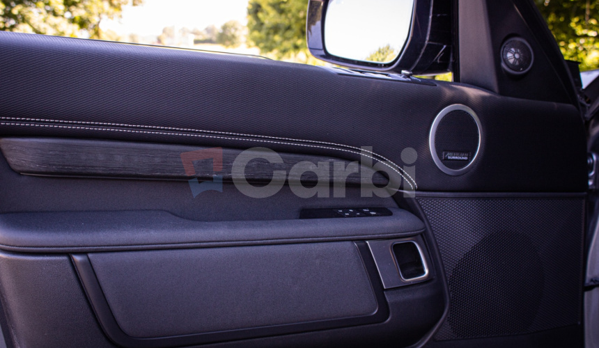 Land Rover Discovery 300 I6 D300 R-Dynamic HSE, 7 miestne, pano, webasto, plná výbava, ŤZ, DPH