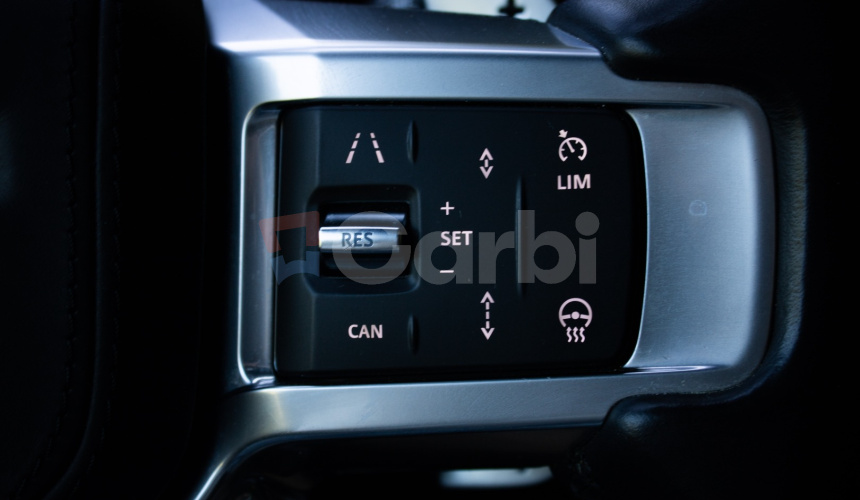 Land Rover Discovery 300 I6 D300 R-Dynamic HSE, 7 miestne, pano, webasto, plná výbava, ŤZ, DPH