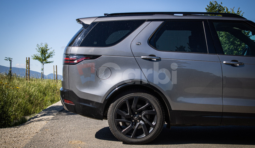 Land Rover Discovery 300 I6 D300 R-Dynamic HSE, 7 miestne, pano, webasto, plná výbava, ŤZ, DPH