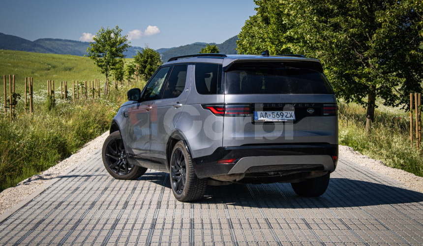 Land Rover Discovery 300 I6 D300 R-Dynamic HSE, 7 miestne, pano, webasto, plná výbava, ŤZ, DPH
