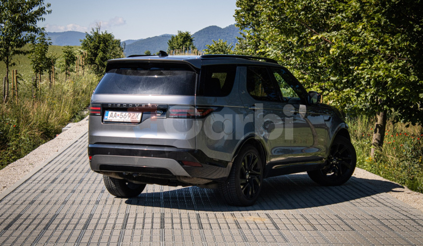 Land Rover Discovery 300 I6 D300 R-Dynamic HSE, 7 miestne, pano, webasto, plná výbava, ŤZ, DPH