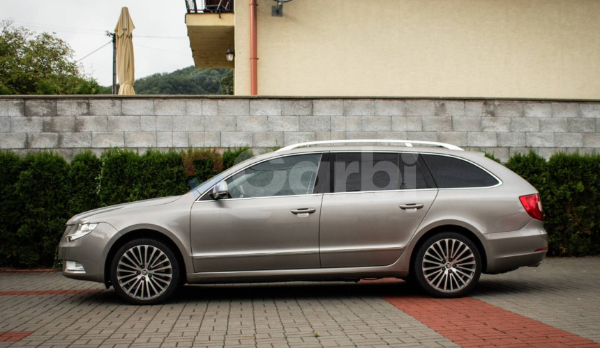 Škoda Superb Combi 3.6 FSI V6 4x4 L&K DSG