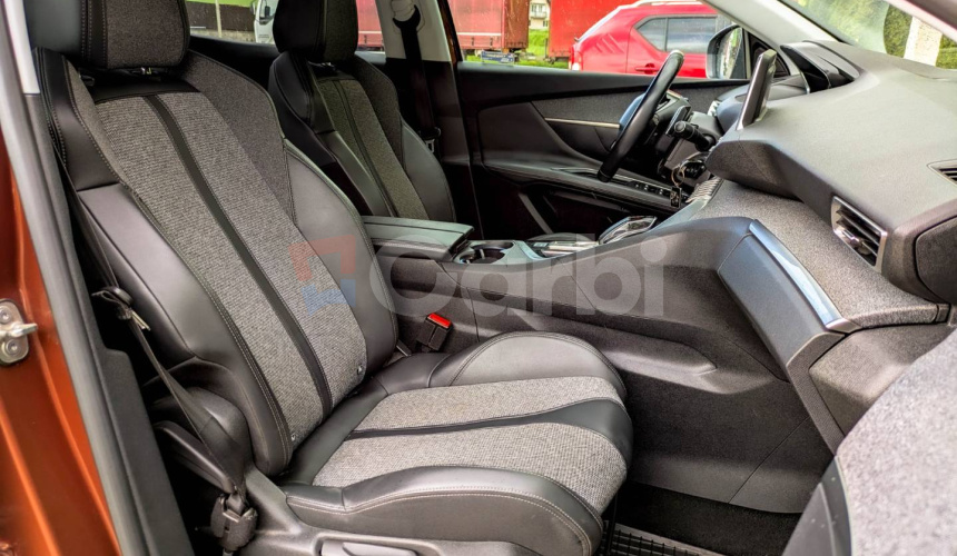 Peugeot 3008 1.2 PureTech Allure E6.2 EAT8