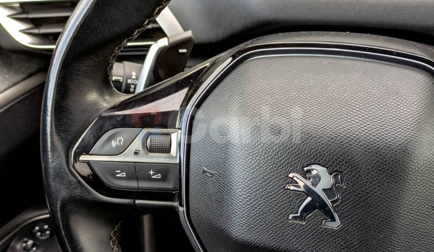 Peugeot 3008 1.2 PureTech Allure E6.2 EAT8