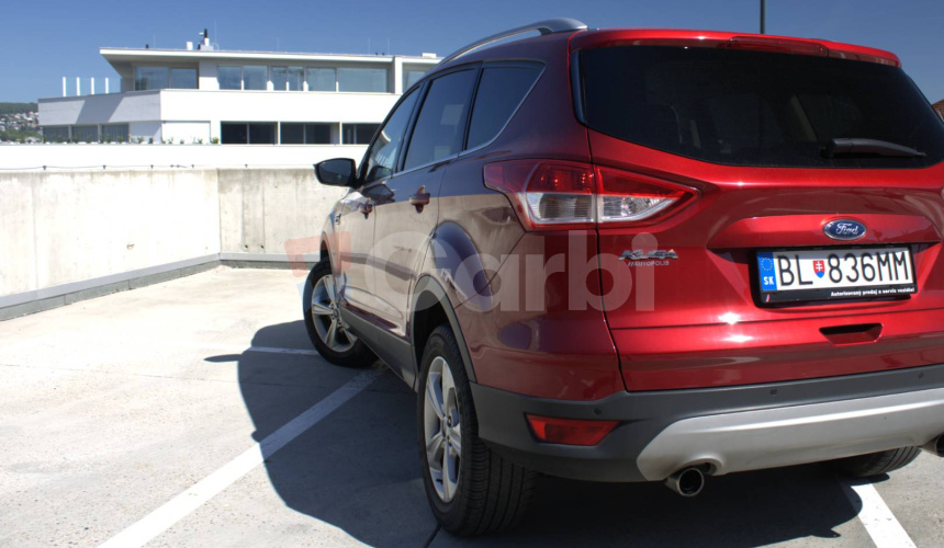 Ford Kuga 1.5 EcoBoost Titanium FWD